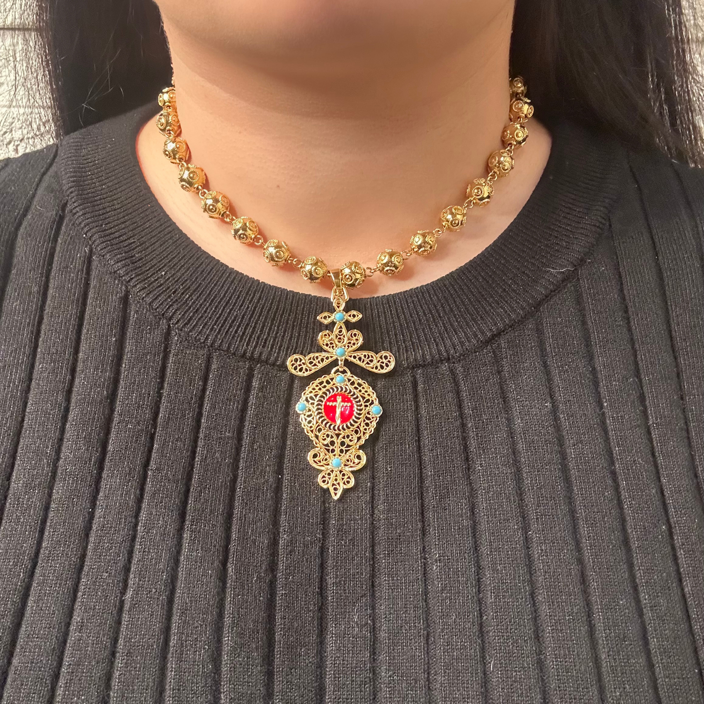 Collier Custodia com bolas